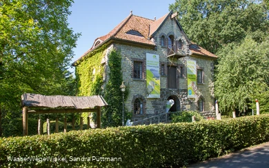 Gebäude Landschaftsinformationszentrum (Liz)